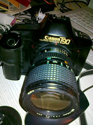 Canon_T90_1.jpg