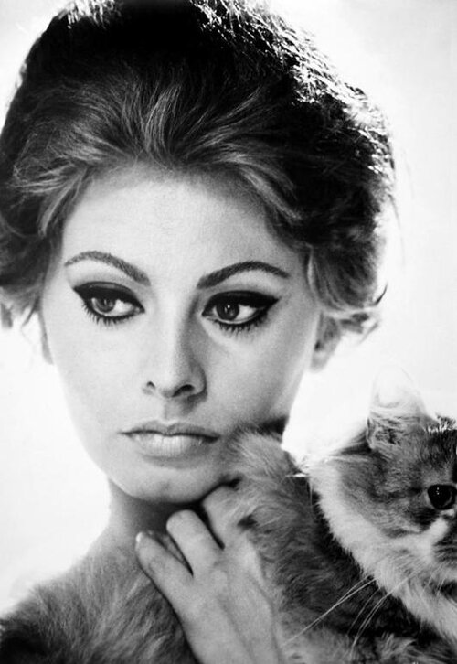 1-sophia-loren-1934--granger.jpg