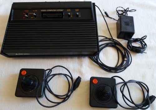 atari unit psu joysticks.jpg