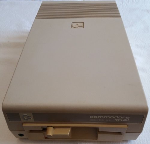 c64 drive 1541.jpg