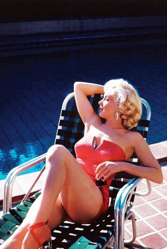 marilynmonroe043.jpg