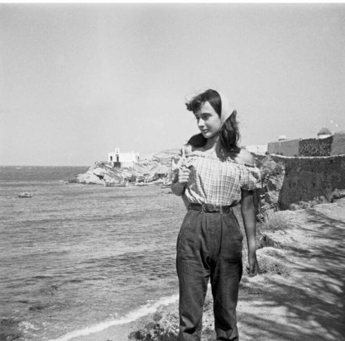 I-KSenia-Kalogeropoyloy-Mykonos-1953.jpg