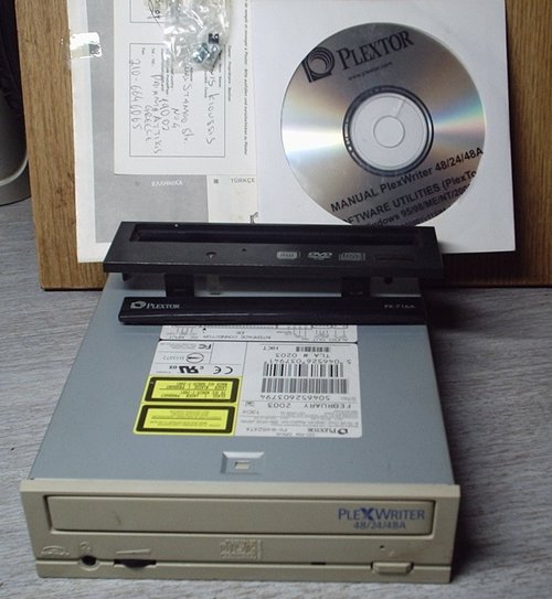 Plex cd-rw.JPG