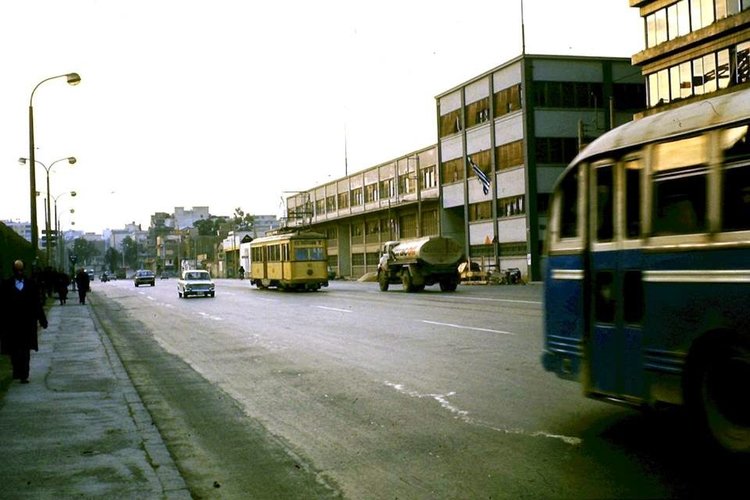 Piraeus Perama Tram Akti Kondily 1976..jpg