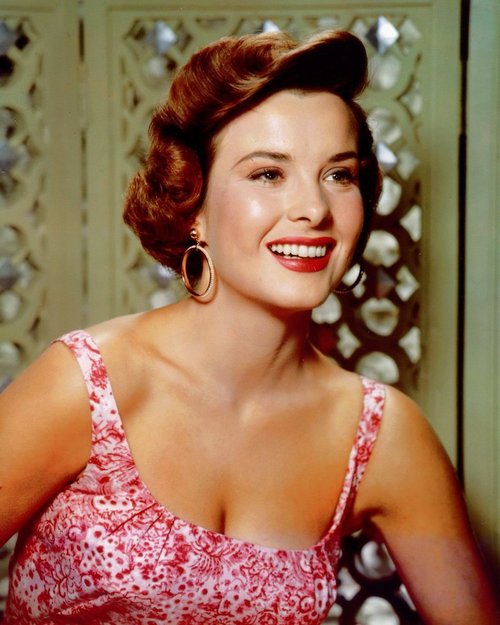 Jean Peters.jpg