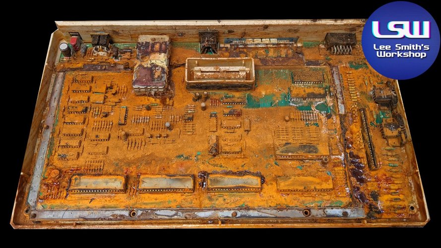 Cleaning & rebuilding the Atari Acid800XL. Extreme restoration X 1000 , but will it work _ (10...jpg