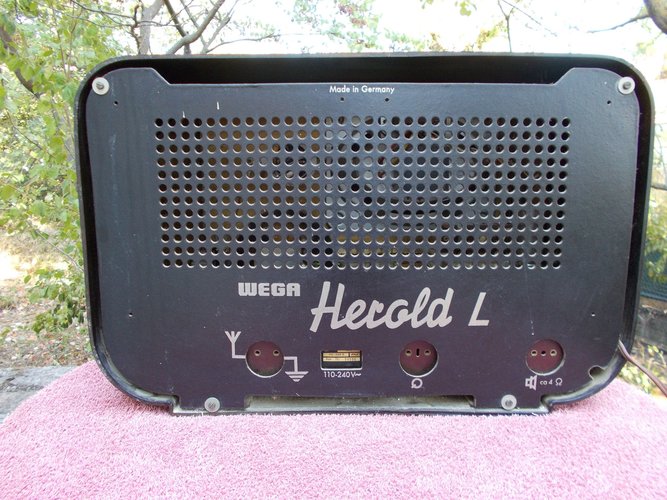 Wega Herold L 1025 Back.jpg