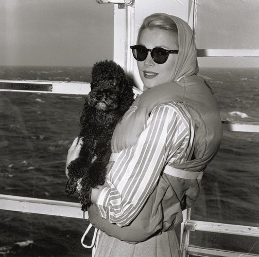 taking-care-of-oliver-grace-kelly-on-her-way-to-monaco-to-news-photo-1588694815.jpg
