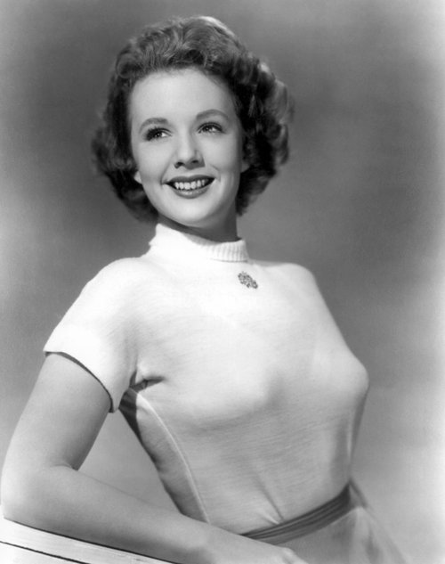 PIPER LAURIE (2).jpg