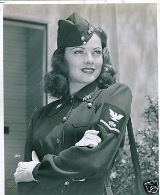 gene-tierney-rare-orig-candid_1_c0dec3d836635418c0d438ec3805ed6d.jpg