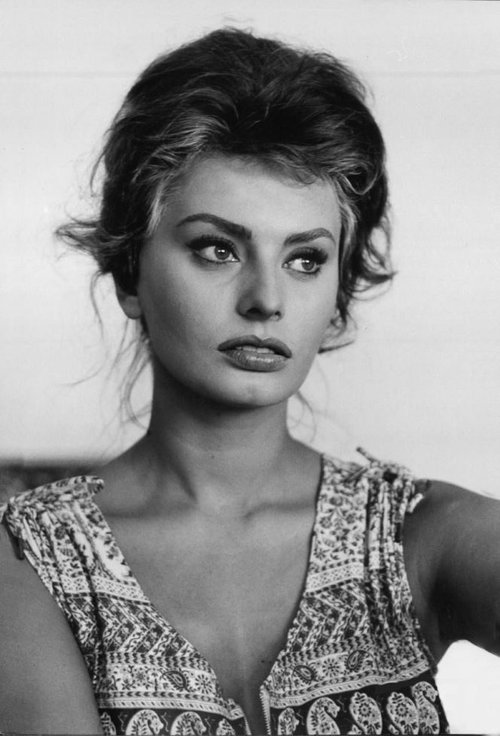Sophia_Loren_121.jpg