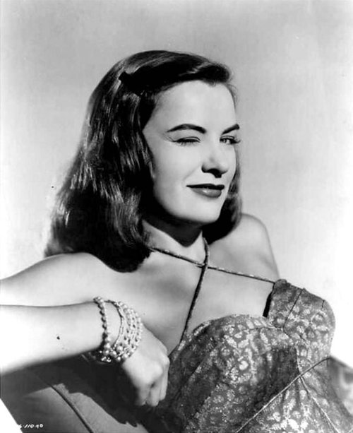 Ella Raines.jpg