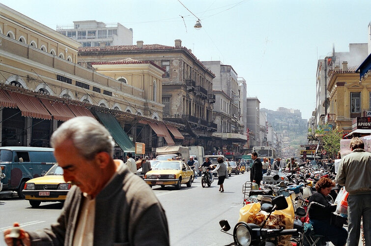 Athens Athinas str. 1987.jpg