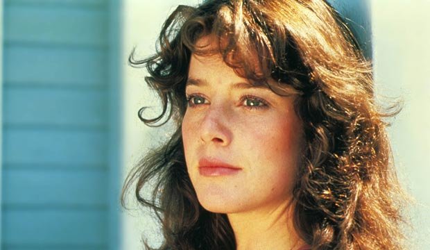 debra-Winger-Movies-Ranked-an-officer-and-a-gentleman.jpg