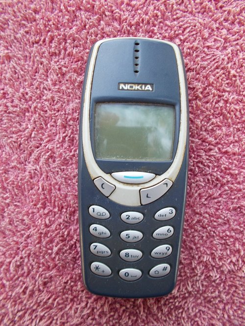 NOKIA 3310.JPG