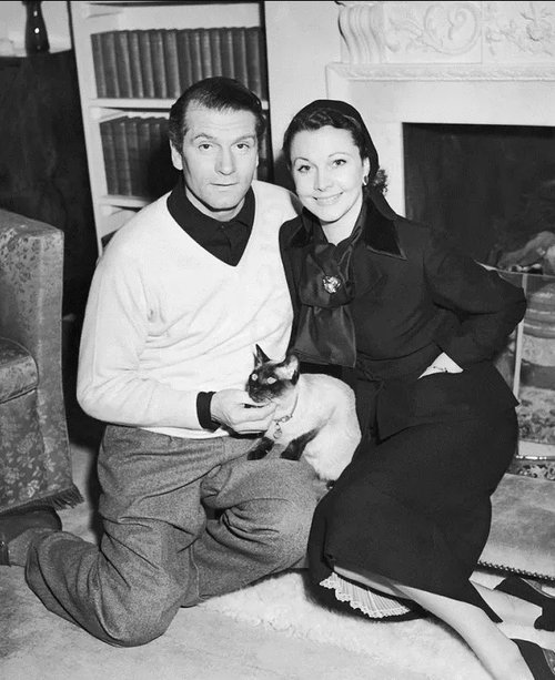 Laurence Olivier & Vivian Leigh.png