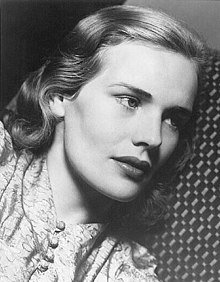 Frances_Farmer_-_Golden_Boy_publicity_shot.jpg