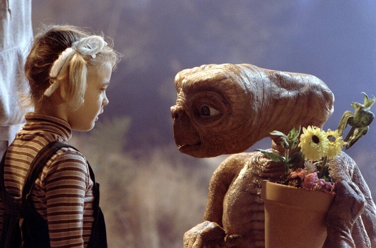 2002_e_t_the_extra_terrestrial_007.jpg