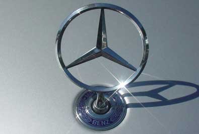 Mercedes_badge.jpg