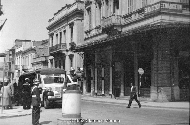 Athens-StreetScene1-1952_resize.JPG