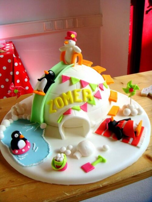 summer penguins cake.jpg