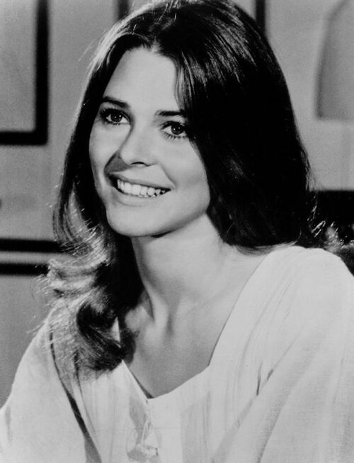 lindsay wagner (2).jpg