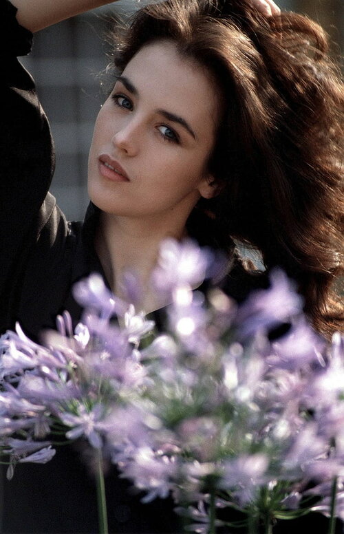 isabelle-adjani-actress-women-wallpaper-preview.jpg