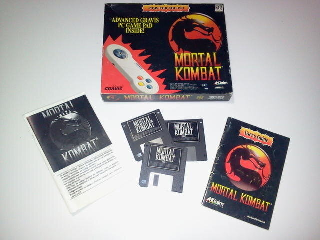 PC DOS FLOPPY DISKETTE MORTAL KOMBAT 1.jpg