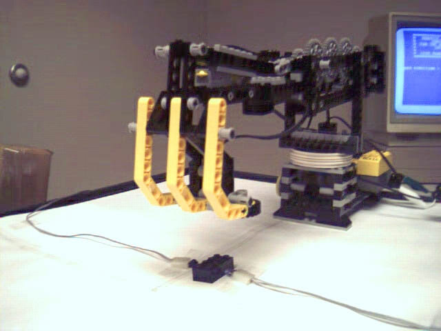 c64legoarm3.jpg