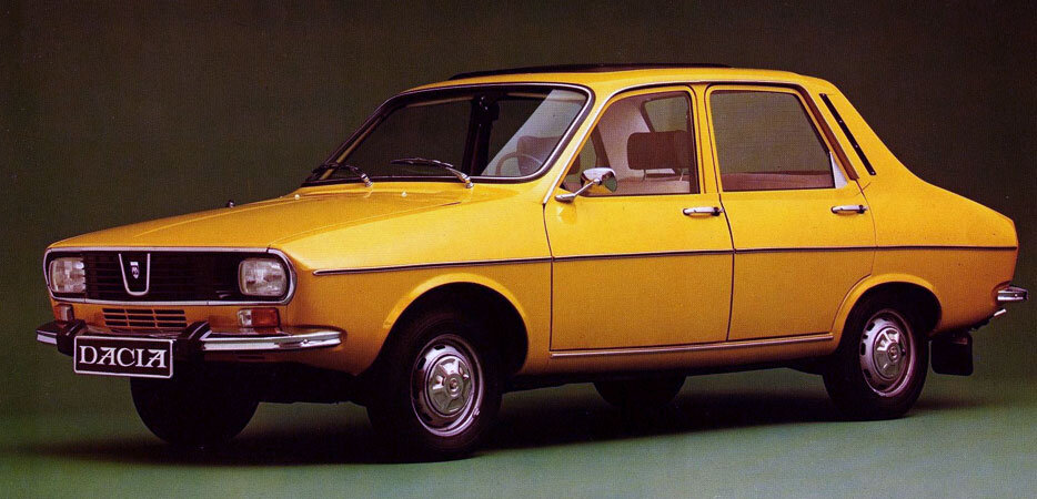 Dacia 1300_Sedan.jpg