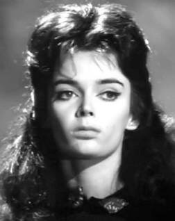 barbara steele1.jpg