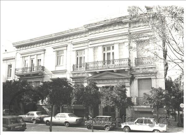 Delfon Str Lambetis House 1975ca..jpg