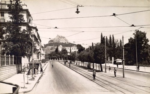 Amalias Ave. 1926.jpg