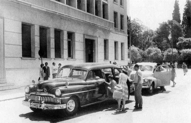 Ταξί1956Αθήνα.jpg