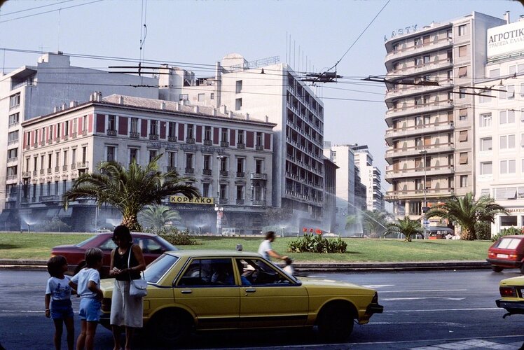 Omonoia Sqr. Sept.1987 by Jean-Pierre Menicucci.jpg