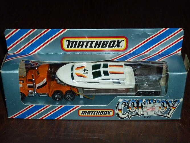 Lesney Matchbox CY 4 Kenworth Boat Transporter Convoy 1982.jpg