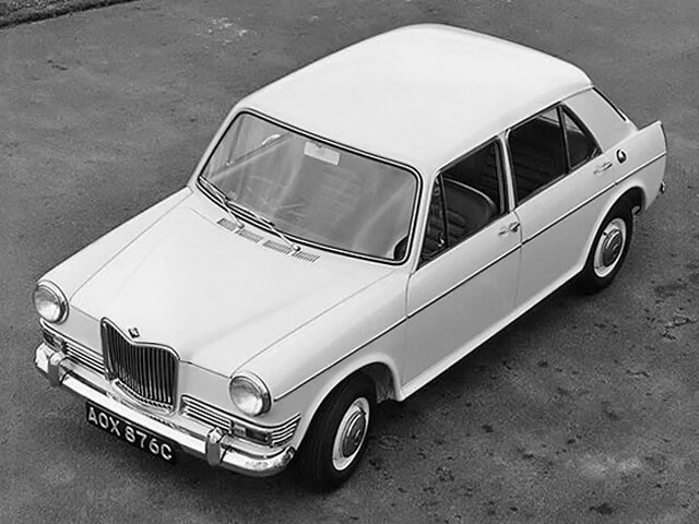 Riley Kestrel 1300 4d Saloon - jun.1967-jul.1969-2.jpg