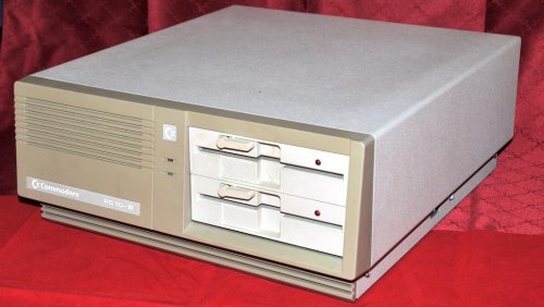 Commodore_PC_10-III.jpg