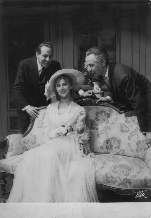 Vougiouklaki+Moussouris+Xenidis Eliza Doolittle 1959.jpg