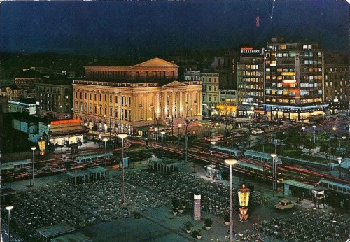 Pireus Municipal Theater at Night 70s.jpg