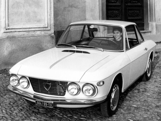 Lancia Fulvia Coupe 1965-67.jpg