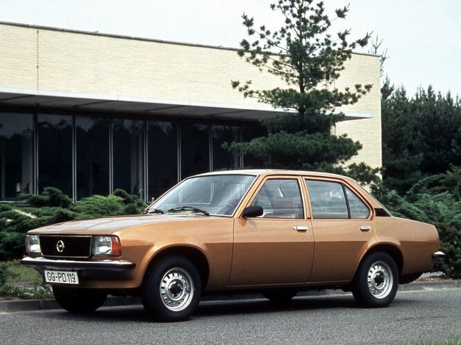 Opel Ascona B--1975-80..2.jpg