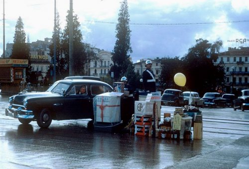 Athens Syntagma Xmas 1953.jpg