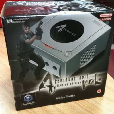 Limited-Edition-Resident-Evil-4-Gamecube-Console-Sealed.jpg