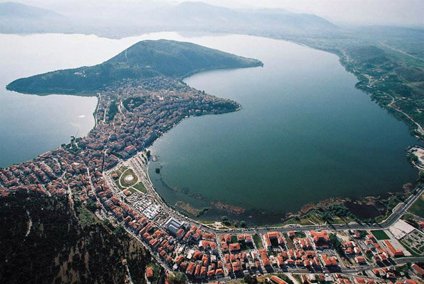 KASTORIA_arl.jpg