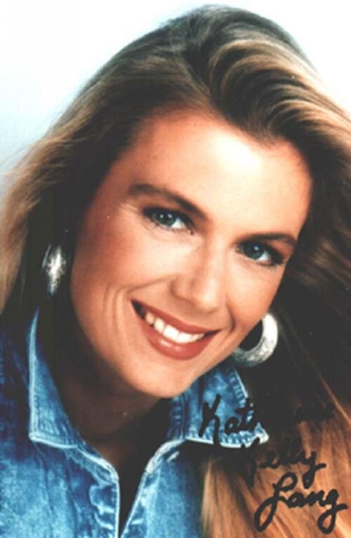 auto-katherinekellylang.jpg
