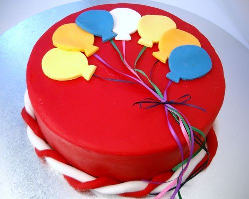 Balloon_birthday_cake.jpg