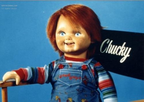 Chucky-chucky-the-killer-doll-25650776-934-664.jpg