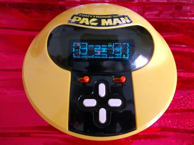 TOMY_Pac_Man.jpg