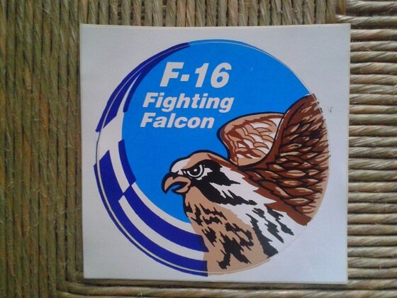 f-16falcon.jpg